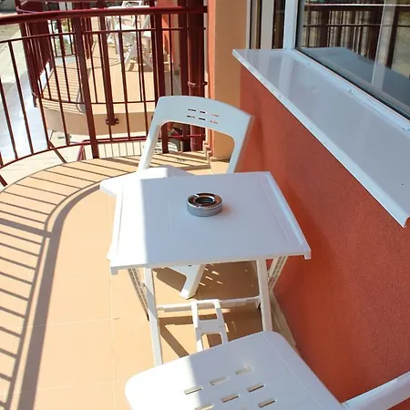 Hotel Sapphire *