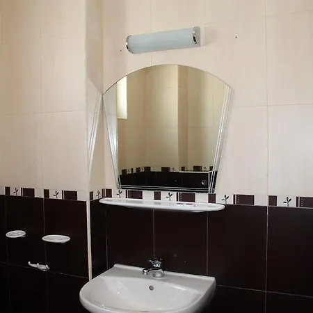 Sapphire Hotel